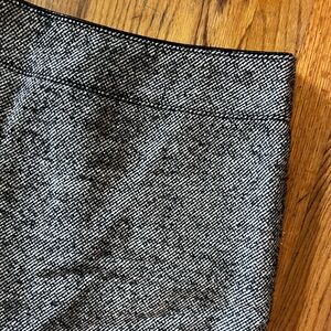 Banana Republic Black and White Pencil Skirt